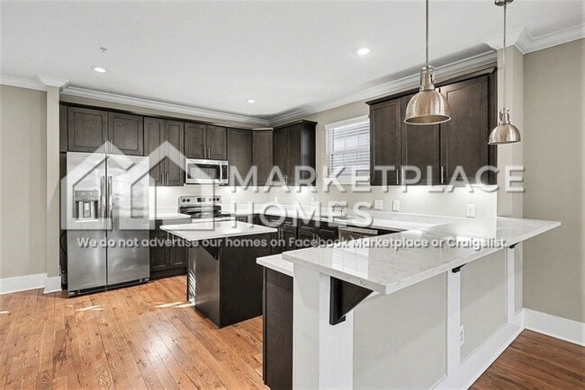 Photo - 2437/109 Bell St