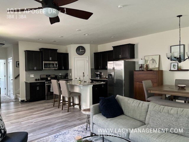 Photo - 1011 Apogee Dr