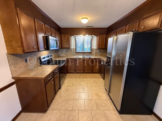 Photo - 1906 Winding Ridge Rd