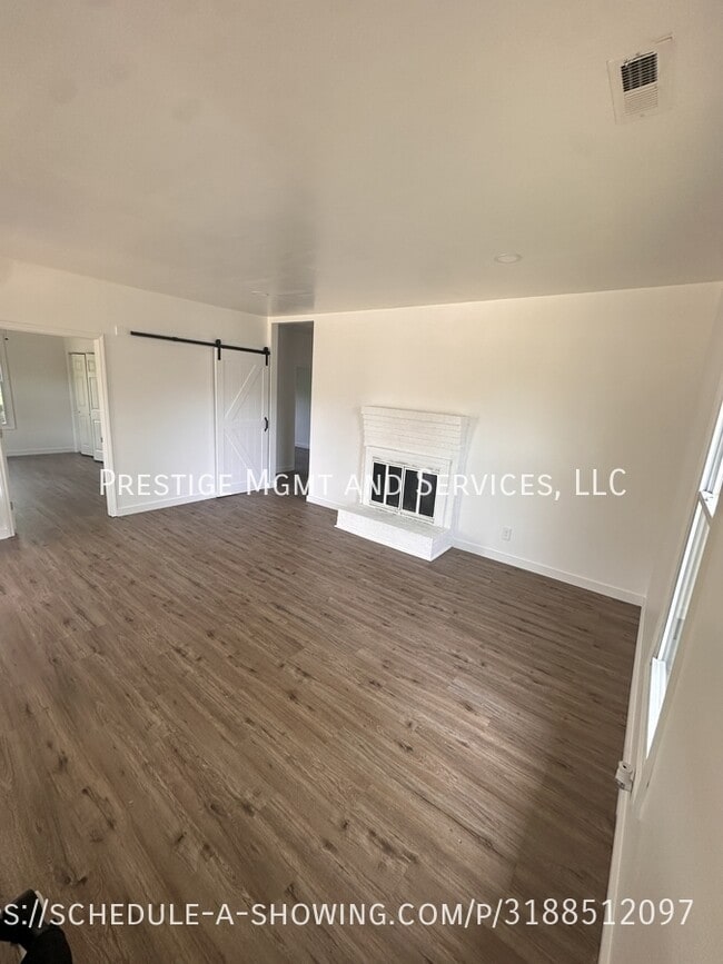 Building Photo - 610 Saluda Dam Rd