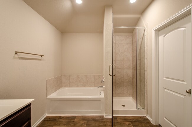 Photo - 13966 Fort Ward Way