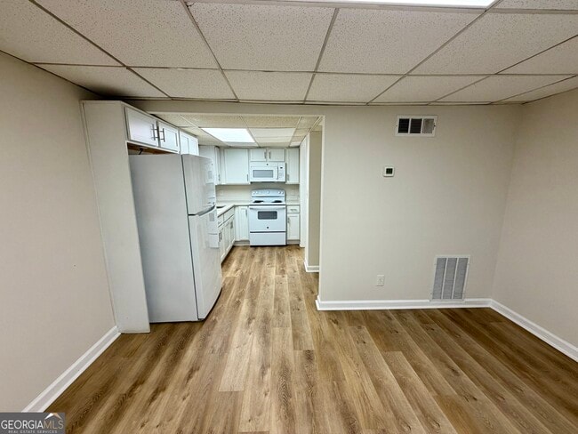 Photo - 1329 Watts Rd