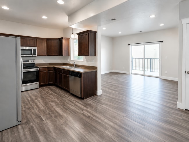 Photo - Spacious 3-Bedroom Condo with Garage in Saratoga Springs