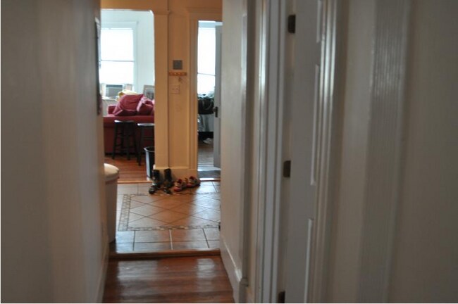 Photo - 21 Saint Lukes Rd Unit 1