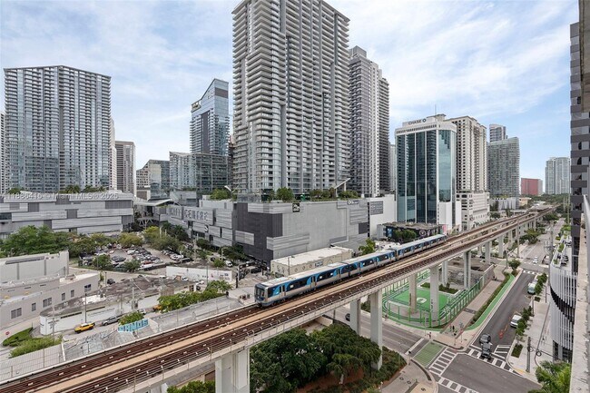 Photo - 690 SW 1st Ct Unit 1514