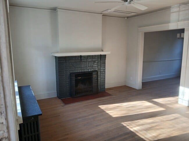 Photo - 3112 Grove Ave