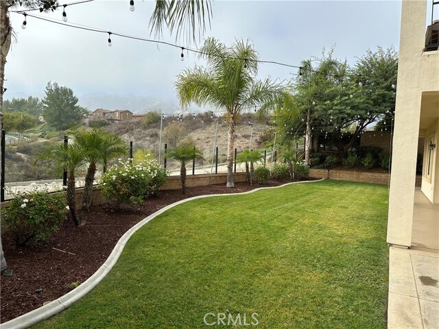 8287 Soft Winds Dr