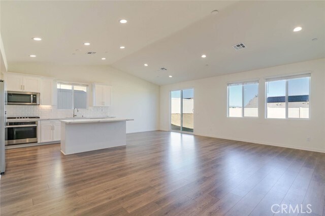 Photo - 7011 Kristina Ct