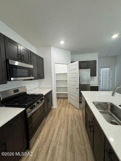 Building Photo - 9970 N Cascalote Ln