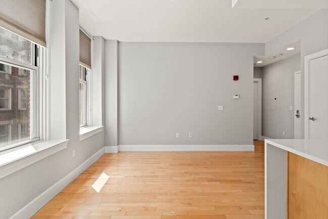 Photo - 70 Lincoln St Unit L515