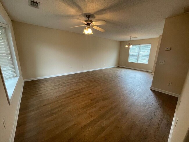 Photo - PRE-LEASING FOR AUGUST 2025! 1/2 OFF SECU...