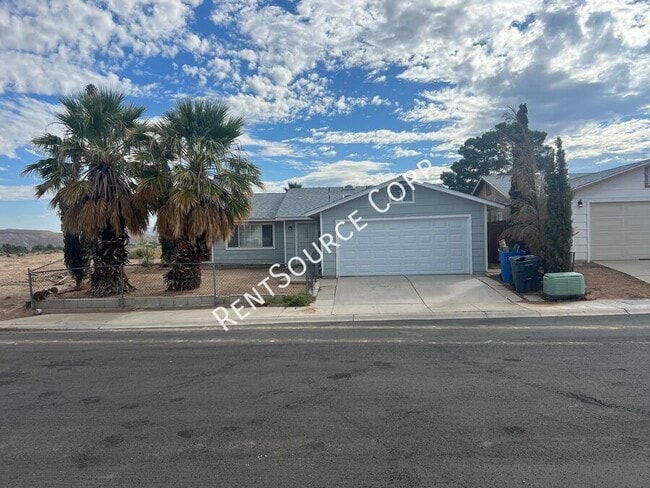 Photo - 841 Chateau Way