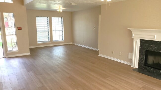 Photo - 2005 Seneca Ct