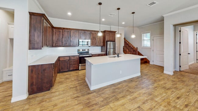 Photo - 311 Fairway Dr