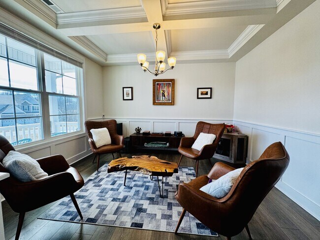 Photo - 4667 Thatcher Woods Dr