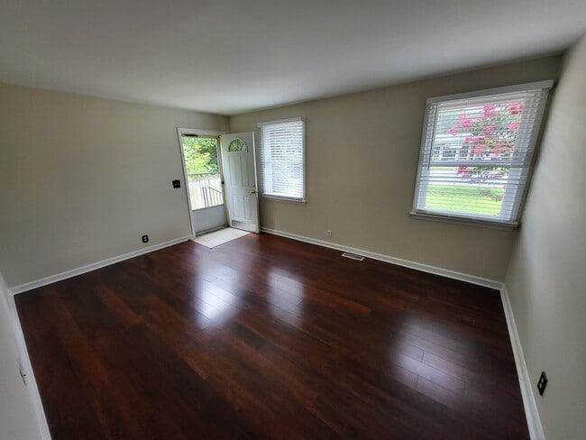 Photo - 4336B Saundersville Rd