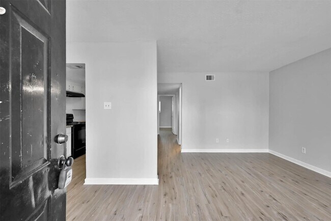 Photo - 1500 S 3rd St