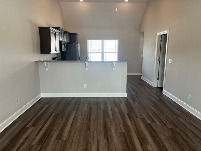 Photo - 2843 Upstream Rd