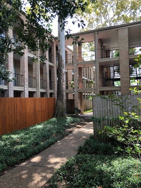 Photo - 4647 Wild Indigo St Unit 21/362