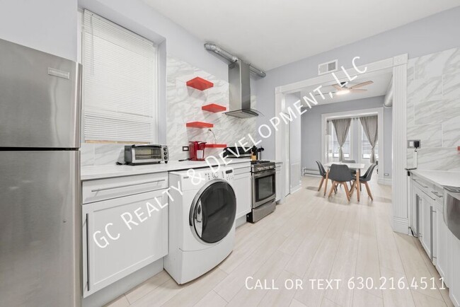 Photo - 2307 S Leavitt St Condo Unit 2