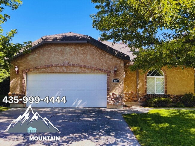 Building Photo - 409 Cobblestone Dr