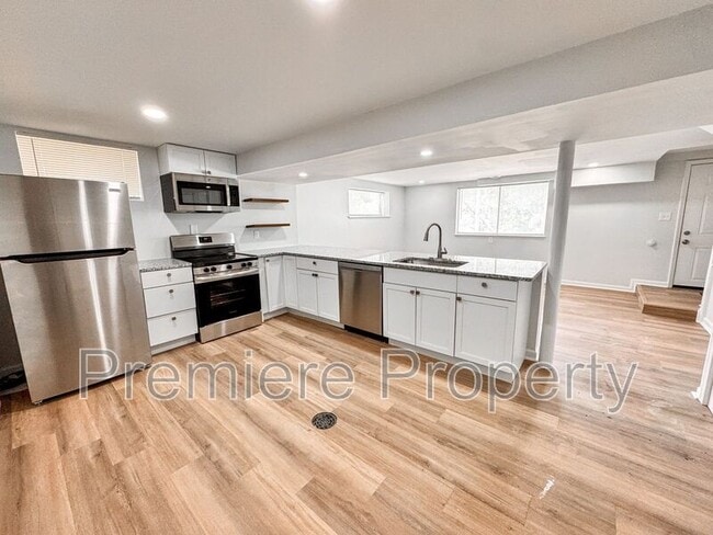 Photo - 1333 N 47th St