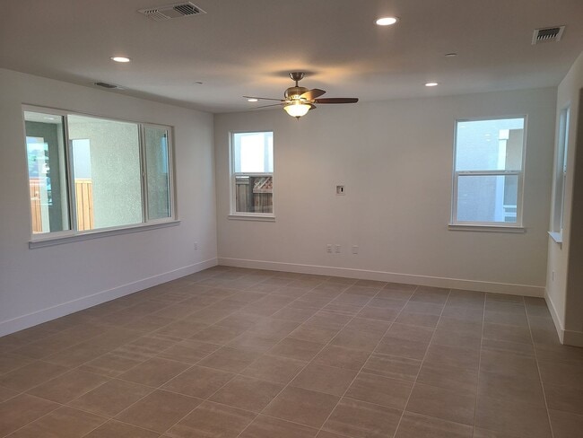 Photo - Stunning 4 Bedroom, 3 Bath Mountain house Home W/ Solar