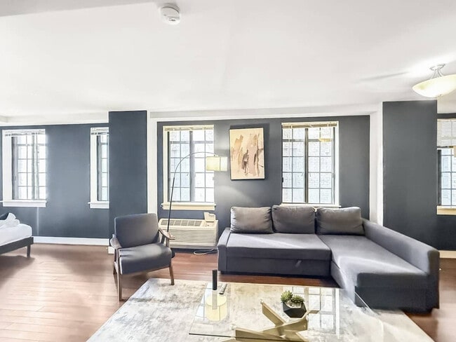 Photo - 111-23 N 15th St Unidad ID1055763P