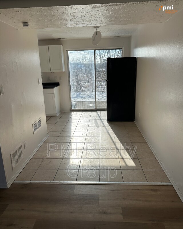 Photo - 600 Commerce Ave NW