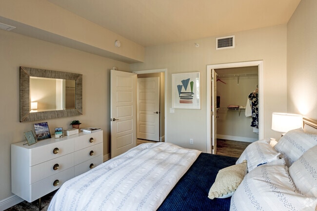 2BR,2BA - Ocean - 1333 South Ocean Apartments