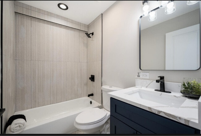 Photo - 8536 S Morgan St