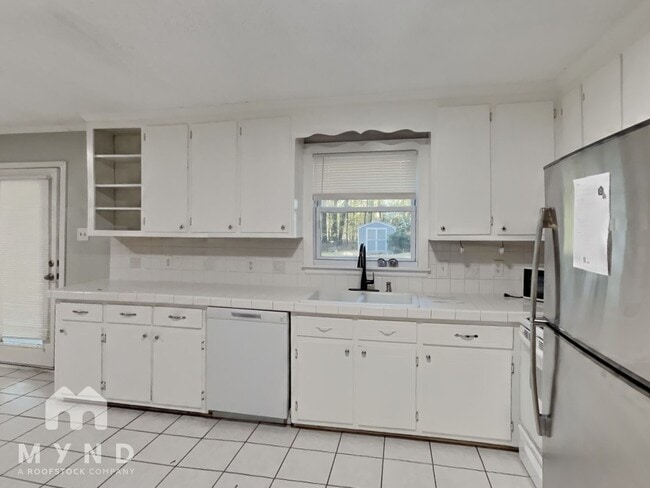 Photo - 1508 Torredge Rd