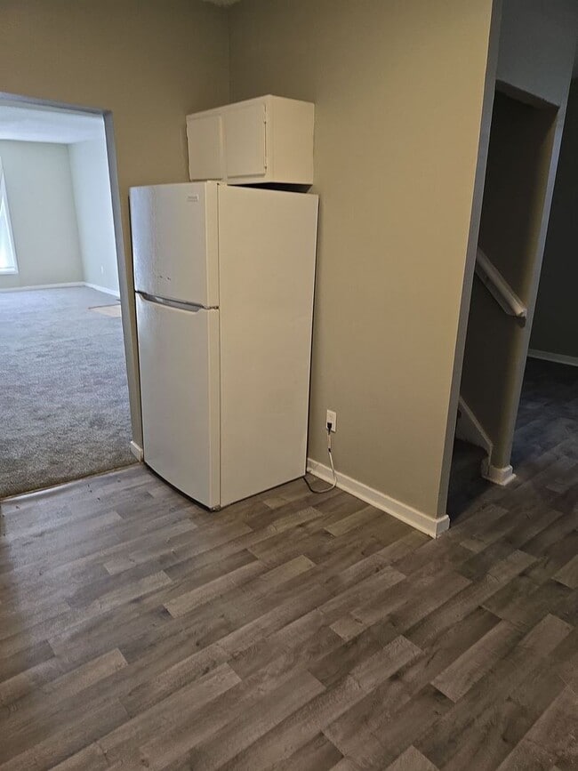 Photo - Spacious 2 Bedroom Home! Nice yard! Pet Friendly!