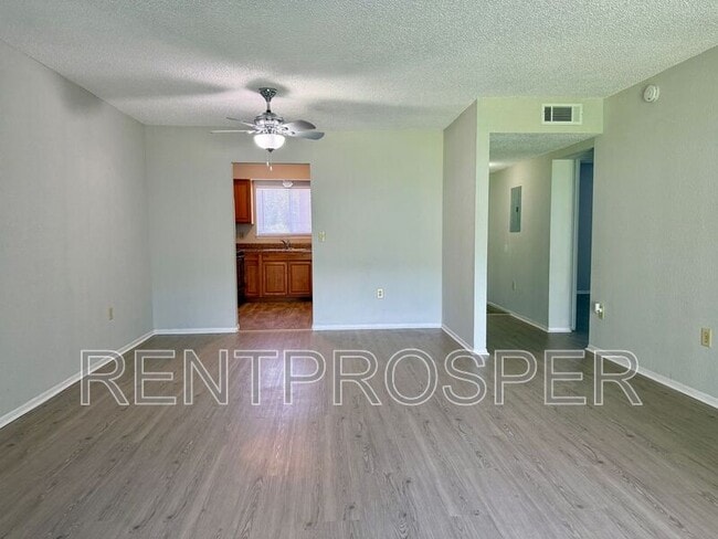 4117 S Semoran Blvd Unidad 9
