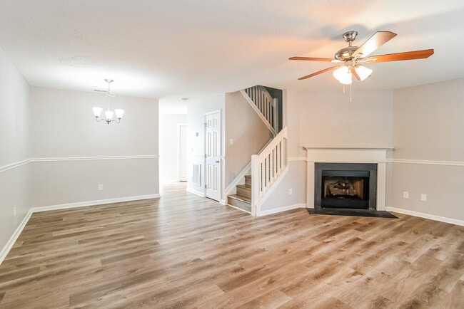 Photo - 5966 Cougar Ln