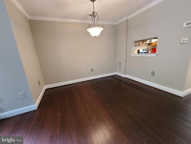 Building Photo - 7420 Houndsbury Ct