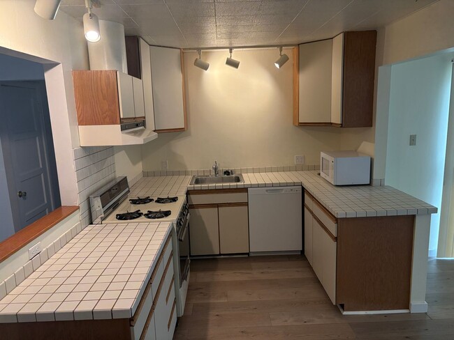 Photo - Charming 3 bedroom 2bath home available now!