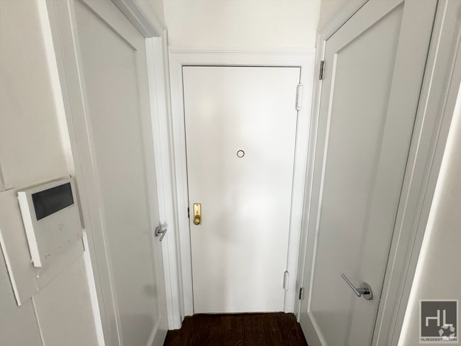 Building Photo - EAST 65 STREET Rental