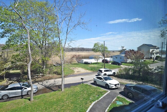 Photo - 64 Park Dr