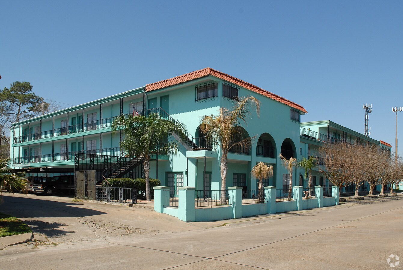 Nassau Bay Villa - Nassau Bay Villa