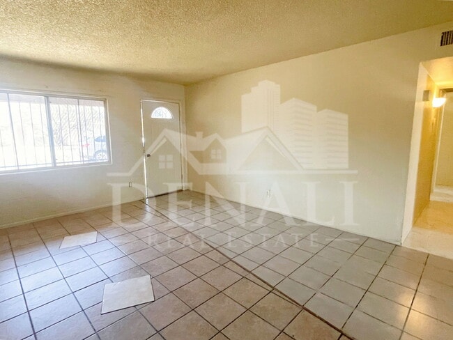 1602 W Fremont Rd.