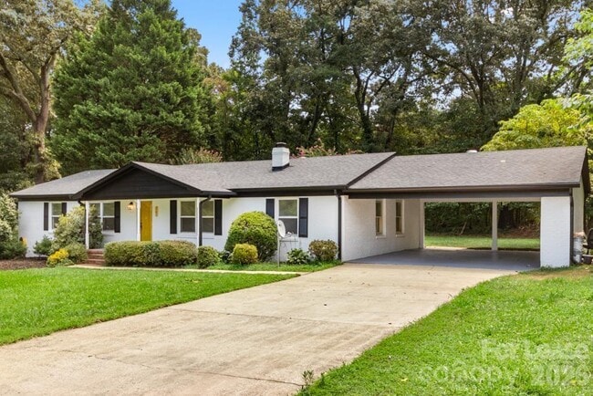 Photo - 761 Randa Dr