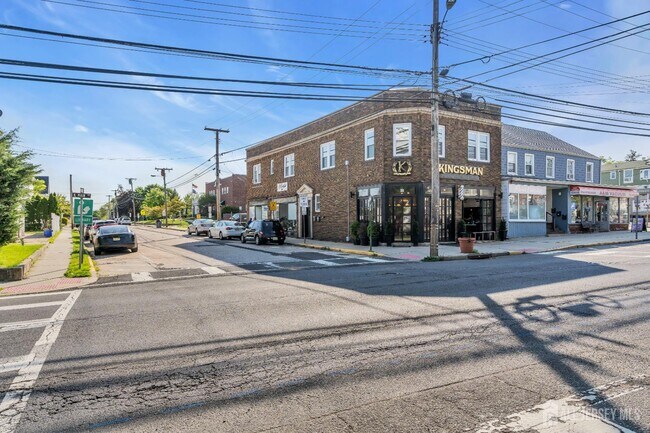 Photo - 3 W Church St