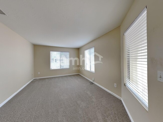 Photo - 2061 E Appaloosa Rd