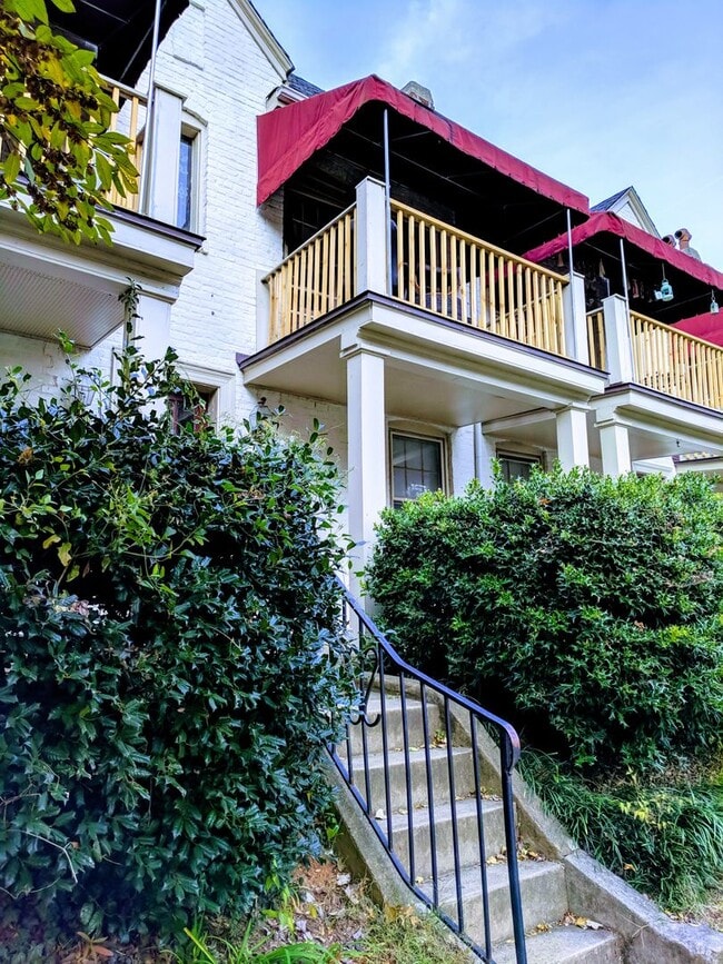 Photo - 3322 Ellwood Ave Unidad Apt. C