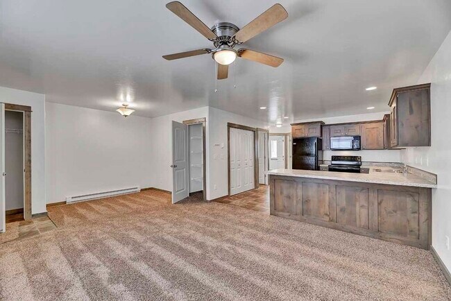 Photo - 3220 Lark Ave