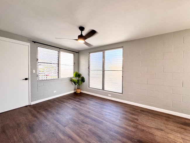722 University Ave Unit E