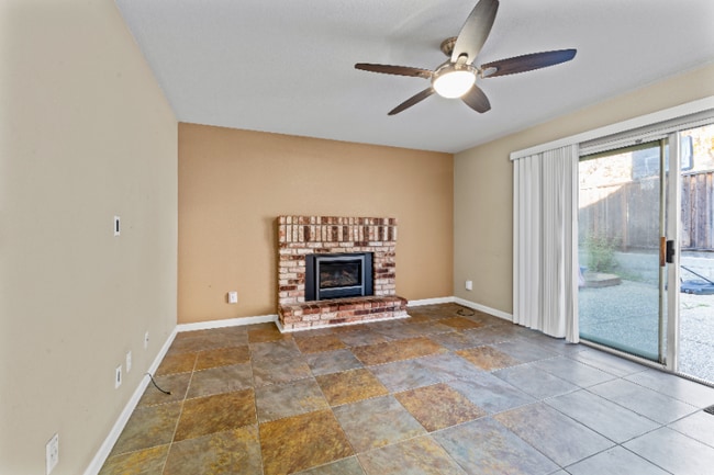 Photo - 2126 Sunhaven Ct