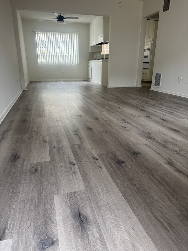 Photo - Yarmouth Gardens