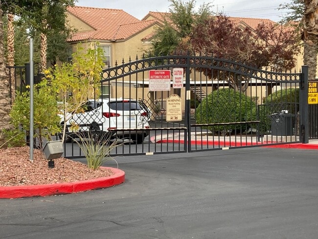 Photo - Gated community just minutes south of the ...